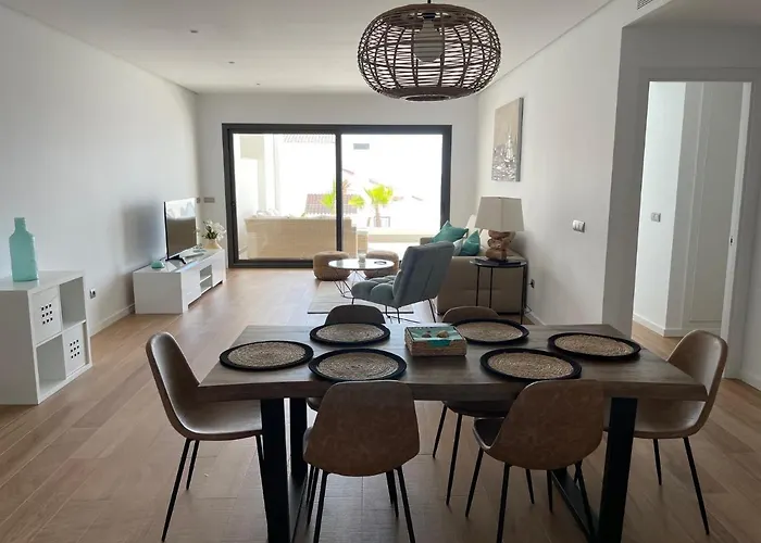 Modern 2 Beds Apartment In Alcaidesa